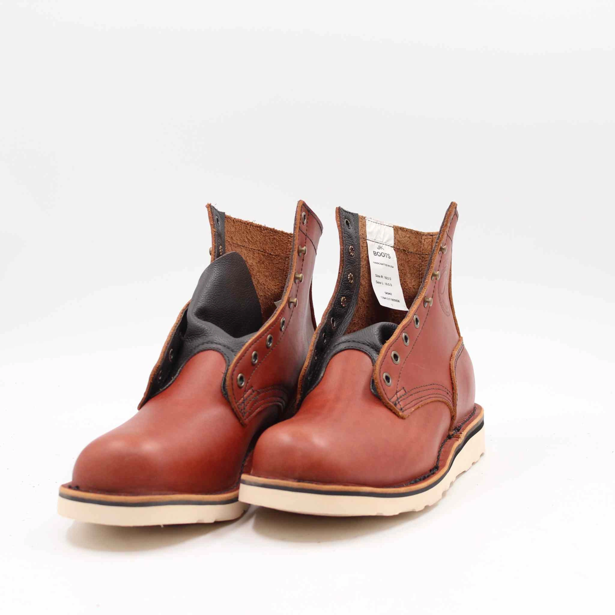 Le chef-d'œuvre parfait: 300 - 10.5/D! Une beauté rare, un style inoubliable, disponible maintenant!